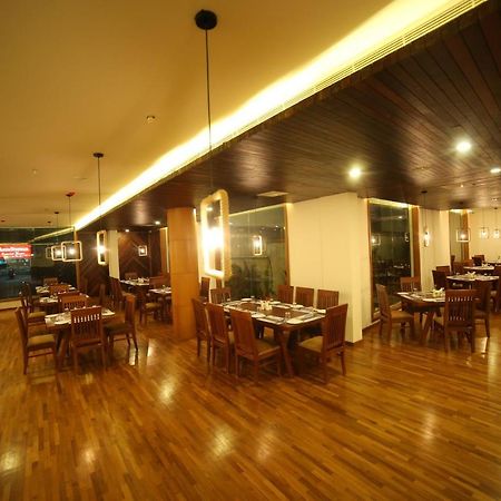 Woodies Bleisure Hotel Kozsíkóde Kültér fotó